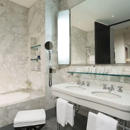 公寓式酒店 罗马肖像酒店 -鲁嘉尔诺系列酒店