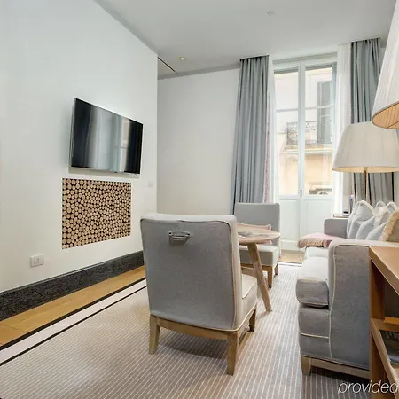 Portrait - Lungarno Collection Apart Otel Roma