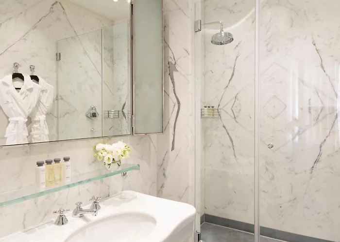 罗马肖像酒店 -鲁嘉尔诺系列酒店 公寓式酒店