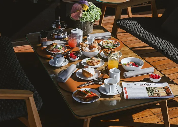 罗马肖像酒店 -鲁嘉尔诺系列酒店 公寓式酒店 5*