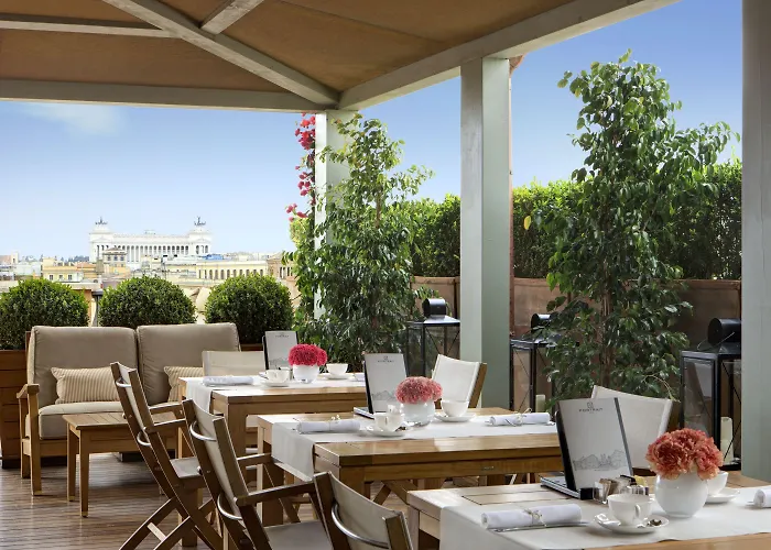 罗马肖像酒店 -鲁嘉尔诺系列酒店 公寓式酒店