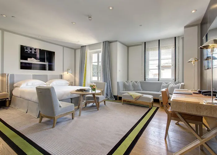 公寓式酒店 罗马肖像酒店 -鲁嘉尔诺系列酒店