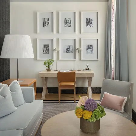 Apartmanhotel Portrait - Lungarno Collection 5*